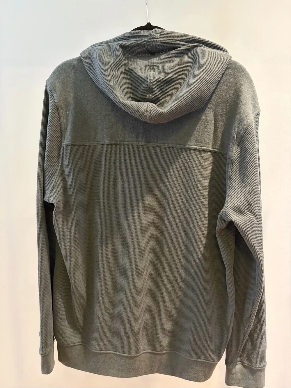 Hurley Men's Crewneck Waffle Hoodie in Sage
